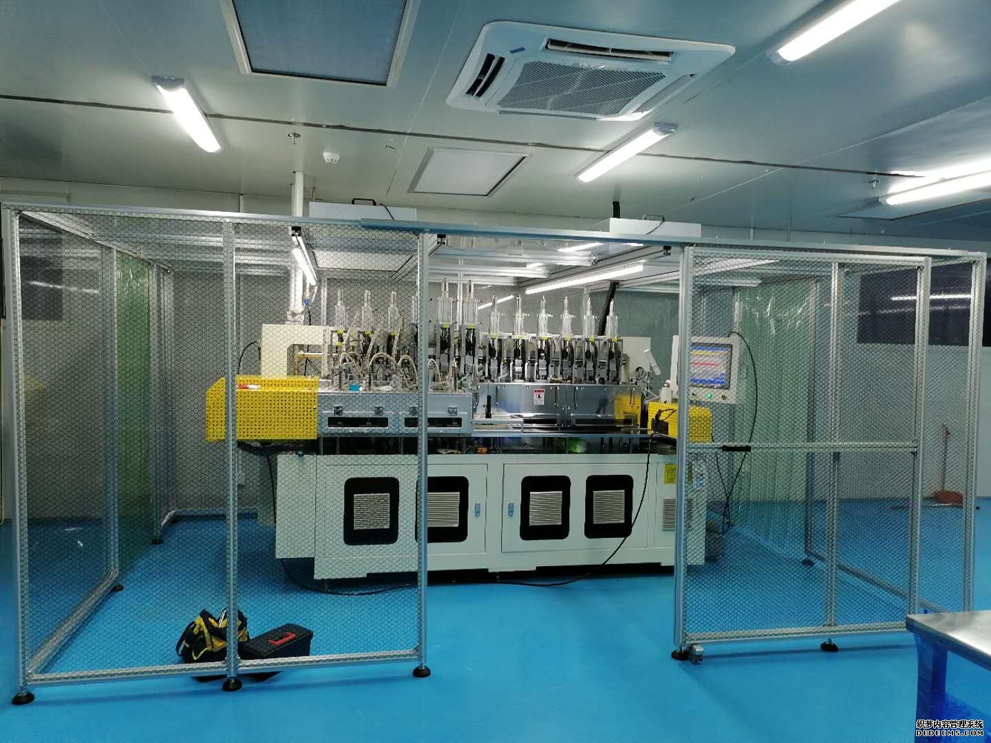 十萬(wàn)級(jí)潔凈棚設(shè)計(jì)施工